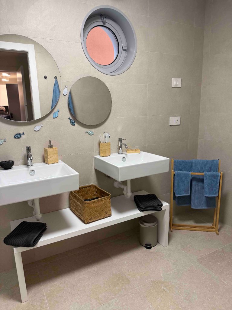 Terrazza privata altro angolo vista appartamento waterfront